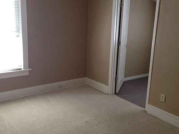 5th image of 336 Kensington Ave