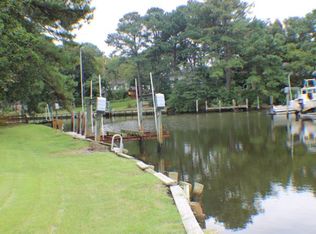 2305 Spindrift Rd, Virginia Beach, VA 23451