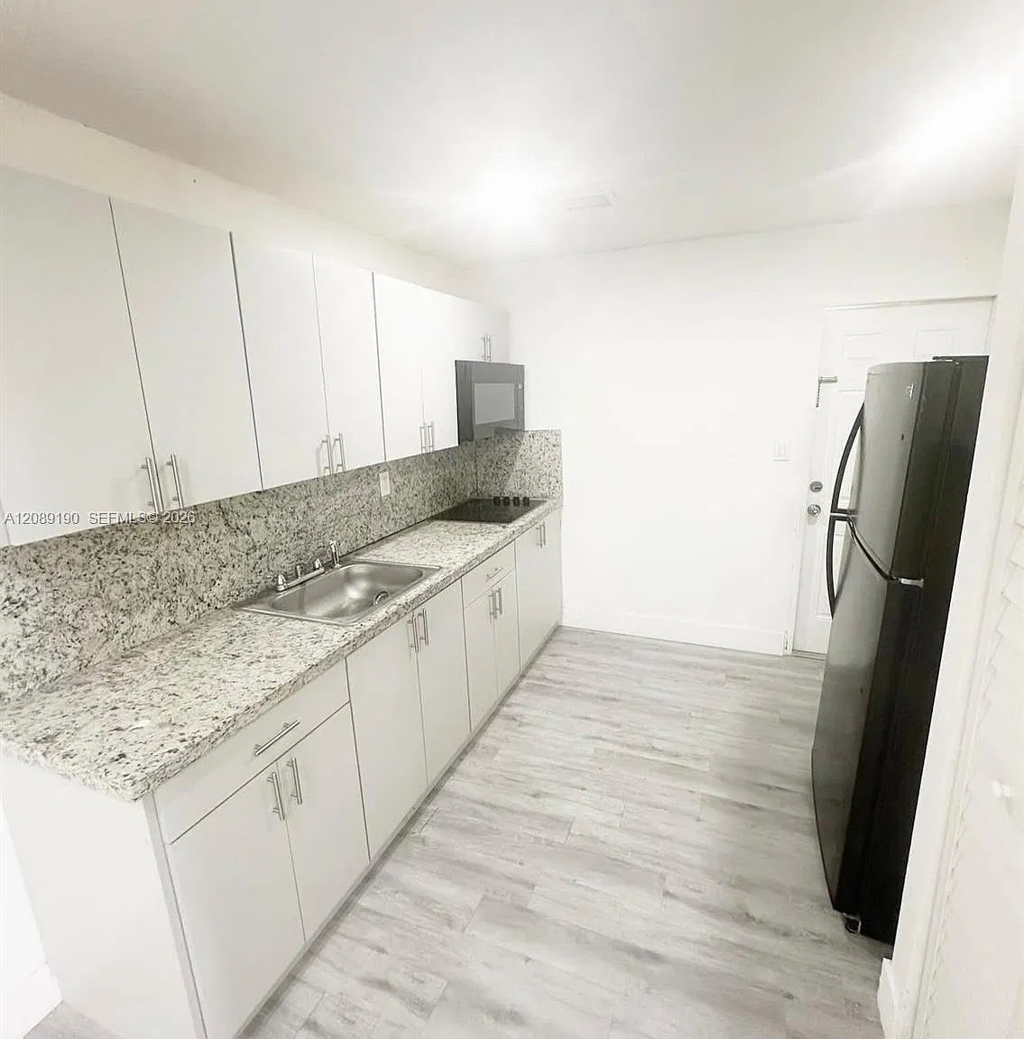 2 bed, $2,650 — Photo 2