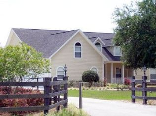 27514 Raven Brook Rd, Wesley Chapel, FL 33544