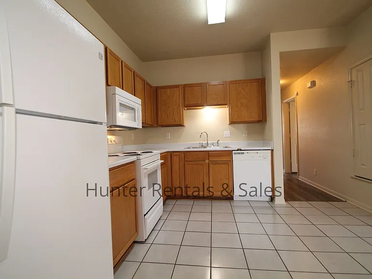 5203B Daybreak Dr — Photo 10