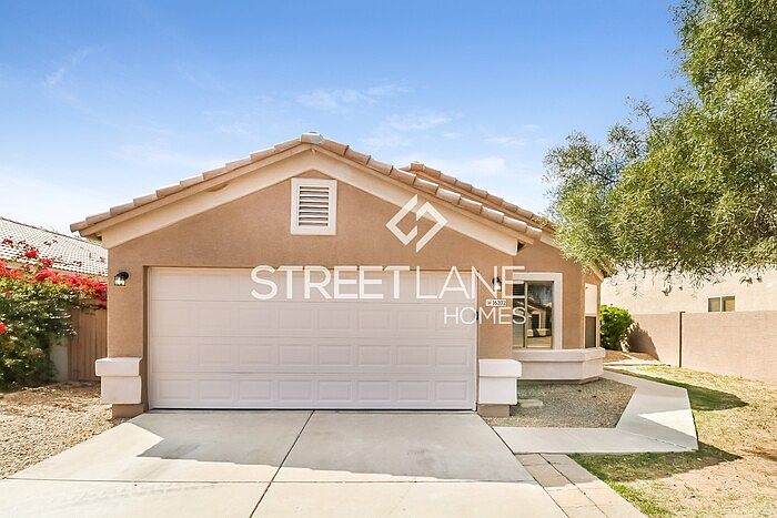 1st image of 16202 N 161st Ln