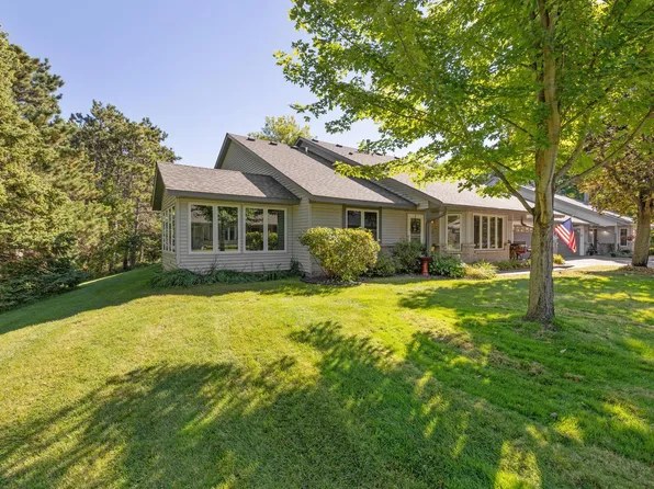 2541 Sumac Cir, White Bear Lake, MN 55110