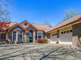 27 Unir Pl, Hot Springs Village, AR 71909