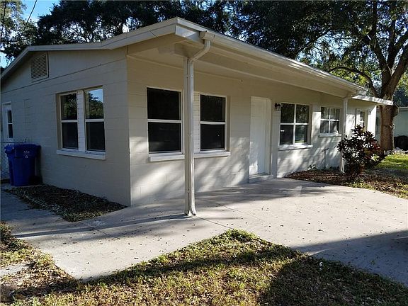 3rd image of 7506 Melaleuca Ln