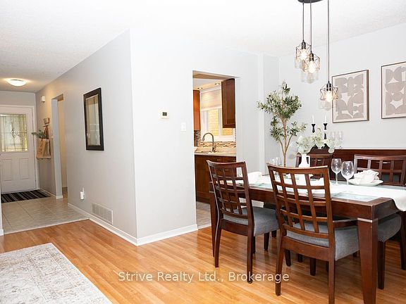 3rd image of 54 Deverill Cres