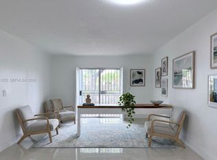160 SW 30th Ave APT 104A, Miami, FL 33135