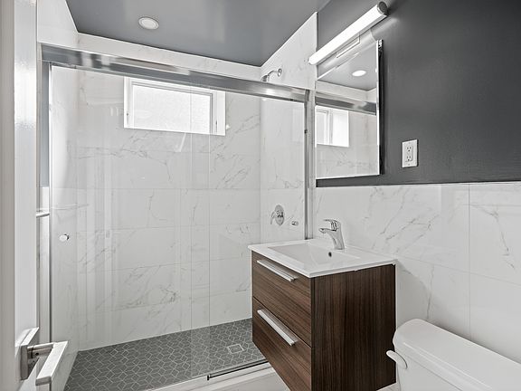 5th image of 20-33 Seagirt Blvd #3D