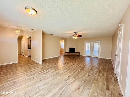 163 Lauren Ln Photo 1