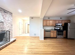 617 W Drummond Pl APT GBE, Chicago, IL 60614