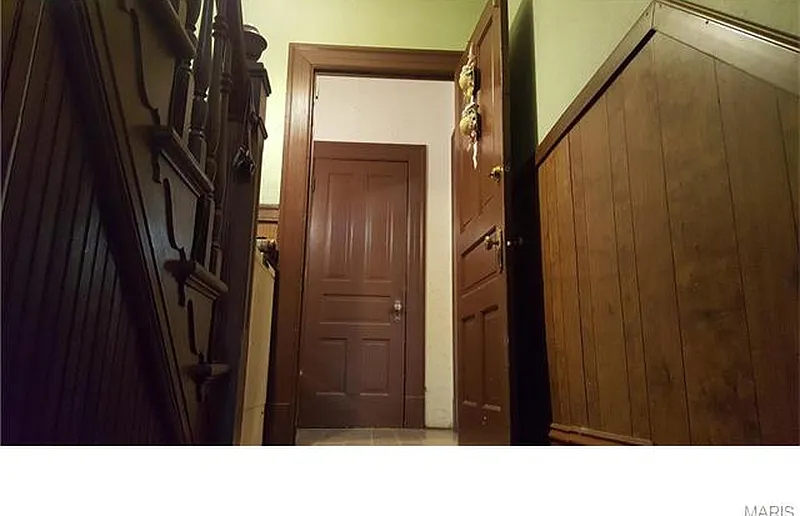 Thumbnail 12