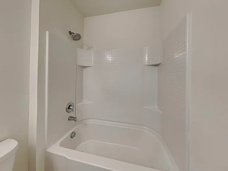 320 Aberdeen Dr — Photo 18