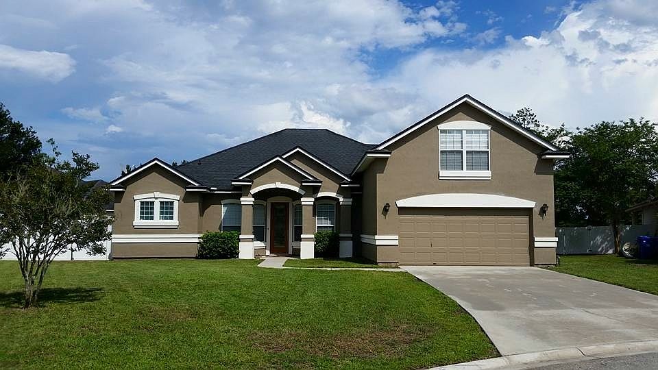 Front Entry View