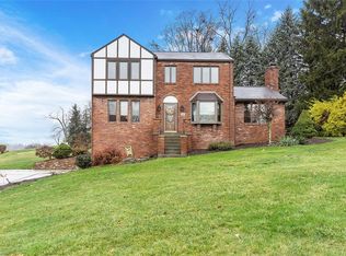 114 Macek Dr, Pittsburgh, PA 15227
