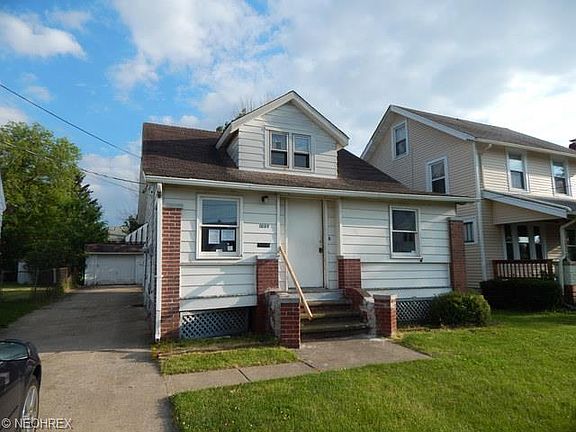 3rd image of 1039 W 20th St