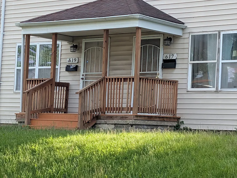 619 Berkeley Rd #2 — Photo 3
