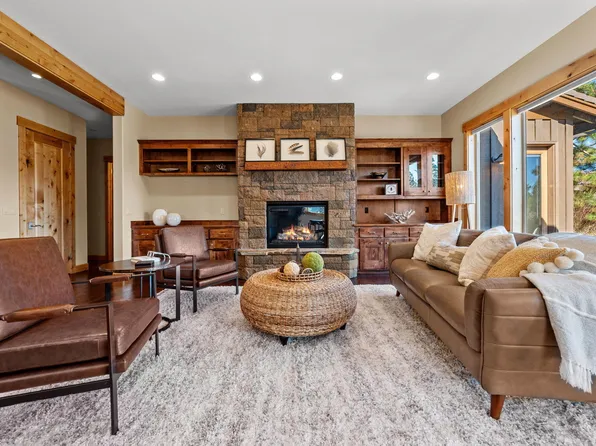 60431 Snap Shot Loop, Bend, OR 97702