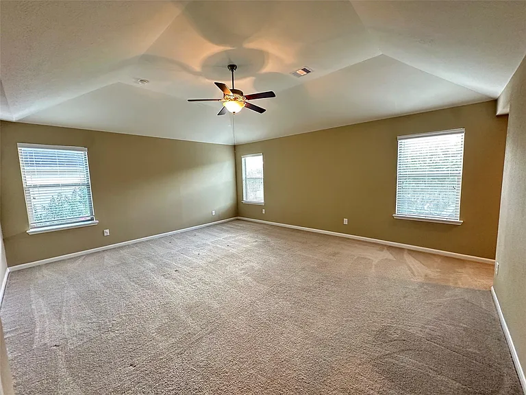 2606 Riverhollow Ln — Photo 10