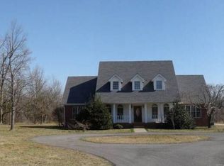 2150 Holt Rd, Paducah, KY 42001