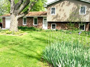 7640 E East Ct, Columbia, MO 65201