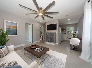 2004 1st St SE, Saint Petersburg, FL 33705