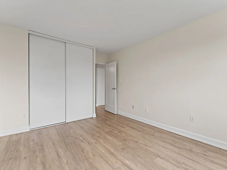 149 Henry St — Photo 17