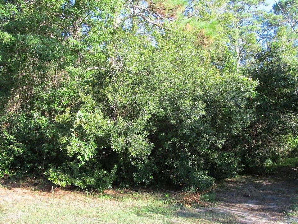 1st image of 221 Seashore Dr