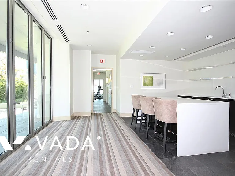 1028 Barclay St #2502 — Photo 10