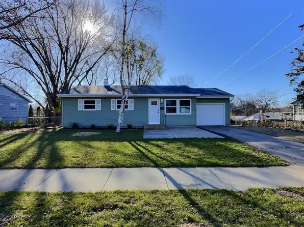 6113 Raymond Rd, Madison, WI 53711