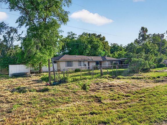 5th image of 8233 Short Rd