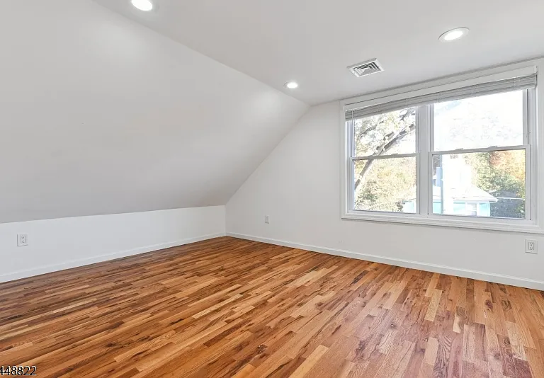 43 Howe Ave #2 — Photo 23