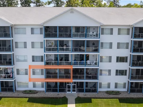 18011 Blue Anchor Dr Unit 123, Gravois Mills, MO 65037