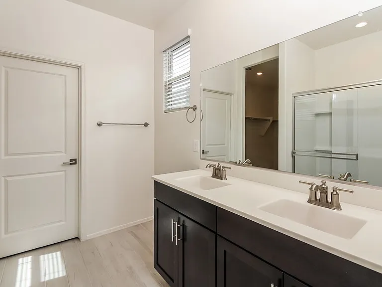 11857 W Charismatic Dr — Photo 10