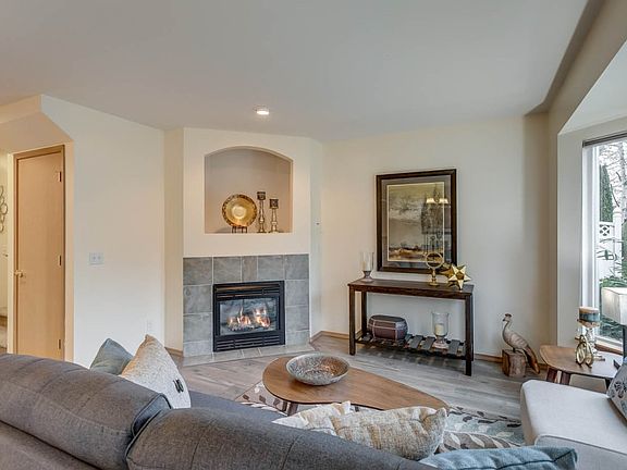 4th image of 10522 SE 264th St Unit A7