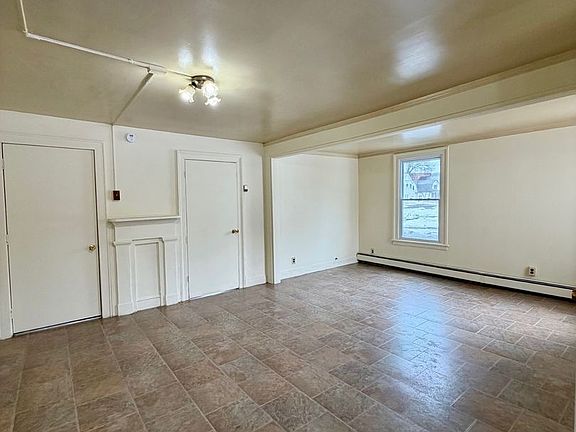 3rd image of 94-96 Greenkill Ave