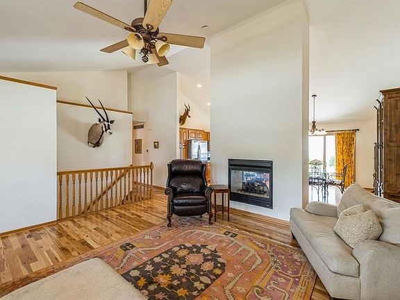 5th image of 2805 Somerset Dr