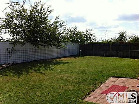 3rd image of 6932 Denver City Dr