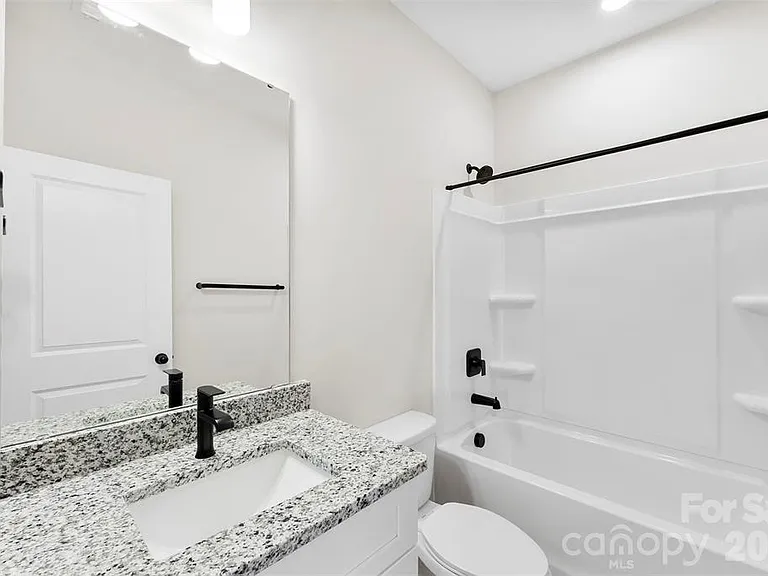 1558 7th Avenue Dr SW — Photo 27