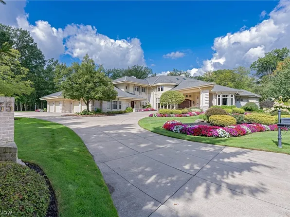 735 Hardwick Dr, Aurora, OH 44202