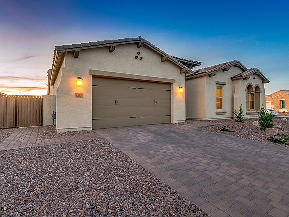 3rd image of 7606 S Barlow Dr