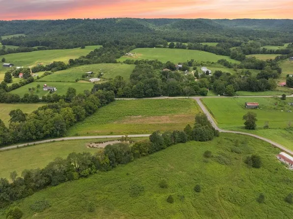 5 Merrimac Rd, Bradfordsville, KY 40009