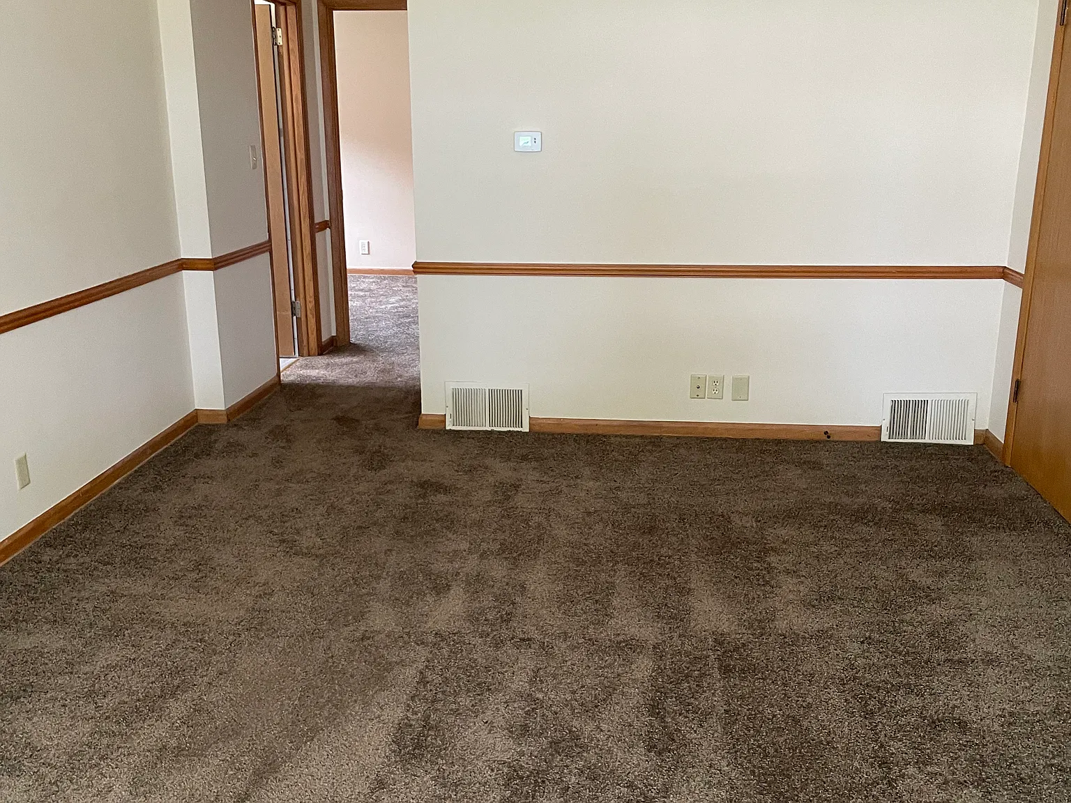 2 bed, $950 — Photo 3