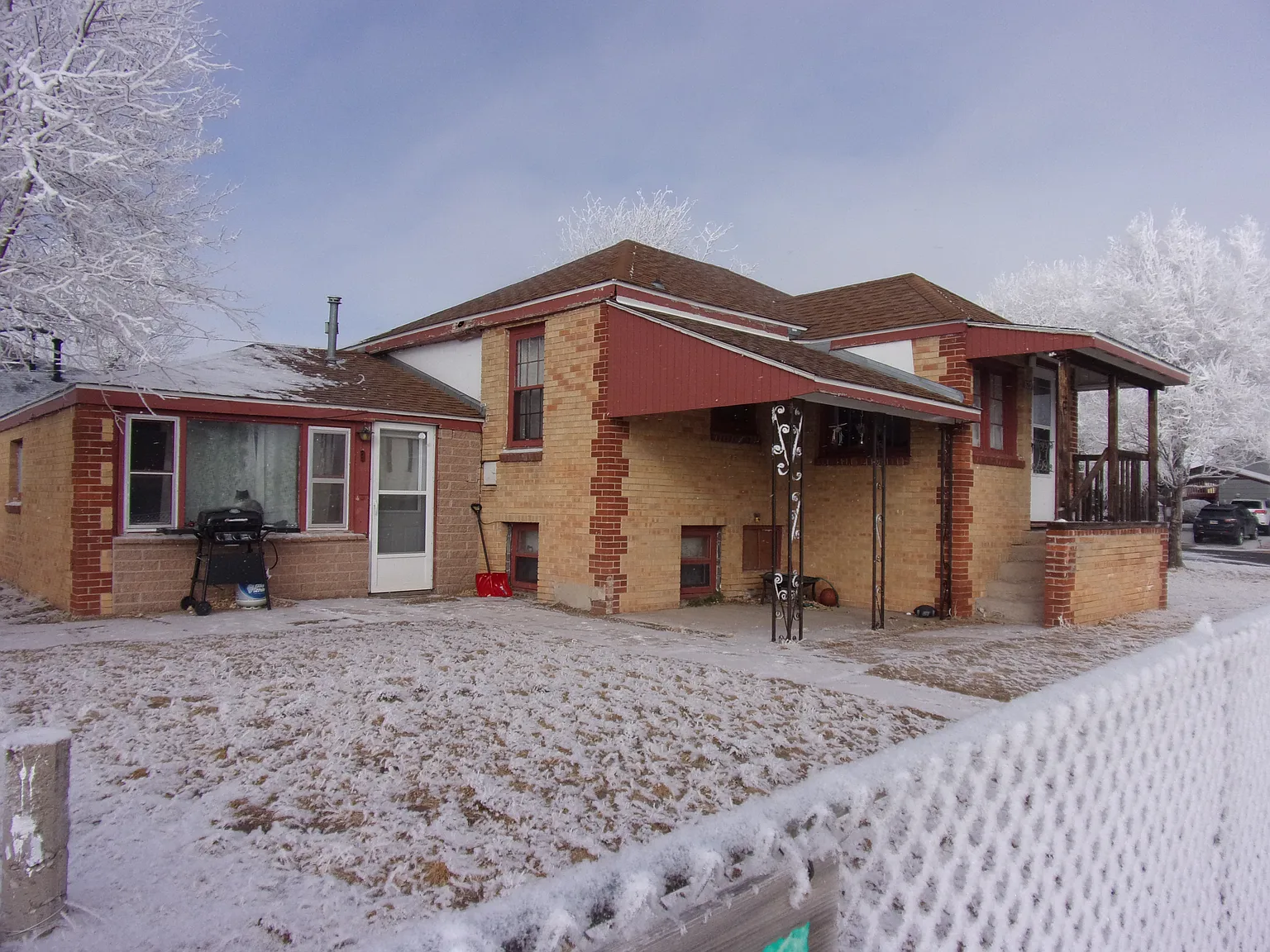 4 bed, 1945 sqft, $2,150 — Photo 1