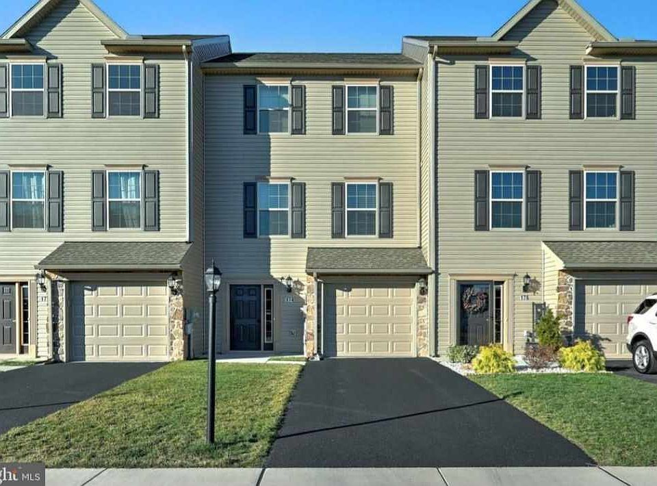 1st image of 174 Katelyn Dr