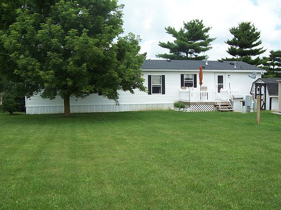 5th image of 704 Brookside Dr