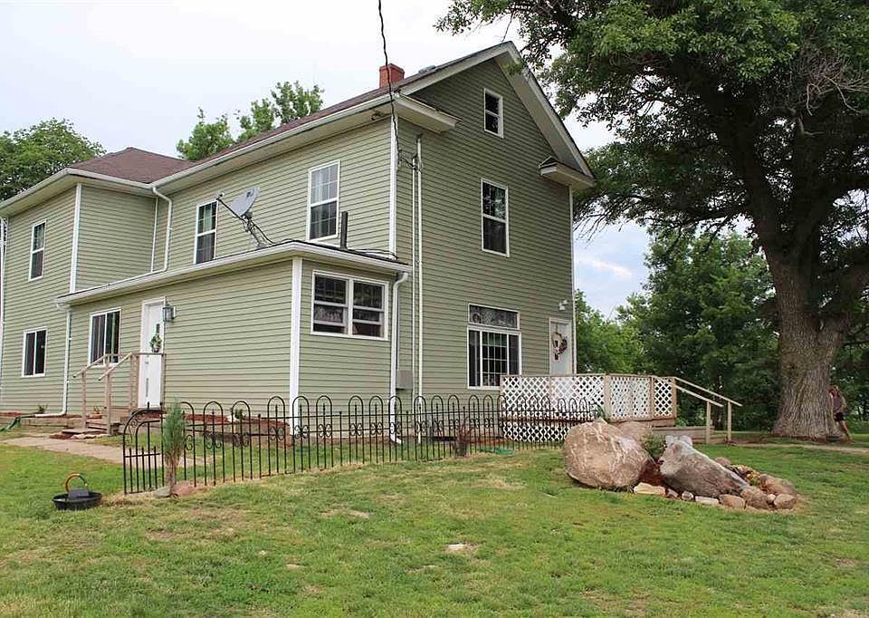 1st image of 30582 150th St