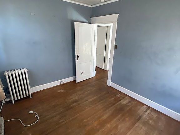 3rd image of 211 Saint Augustine St #A