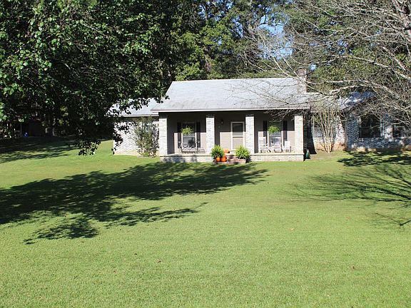 3rd image of 5496 Arrowhead Dr