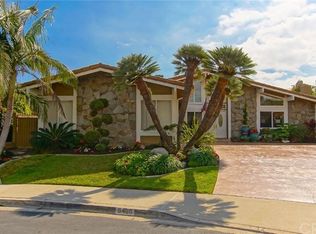 6466 E Surrey Dr, Long Beach, CA 90815