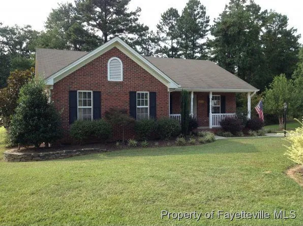 2805 Waters Edge, Sanford, NC 27330